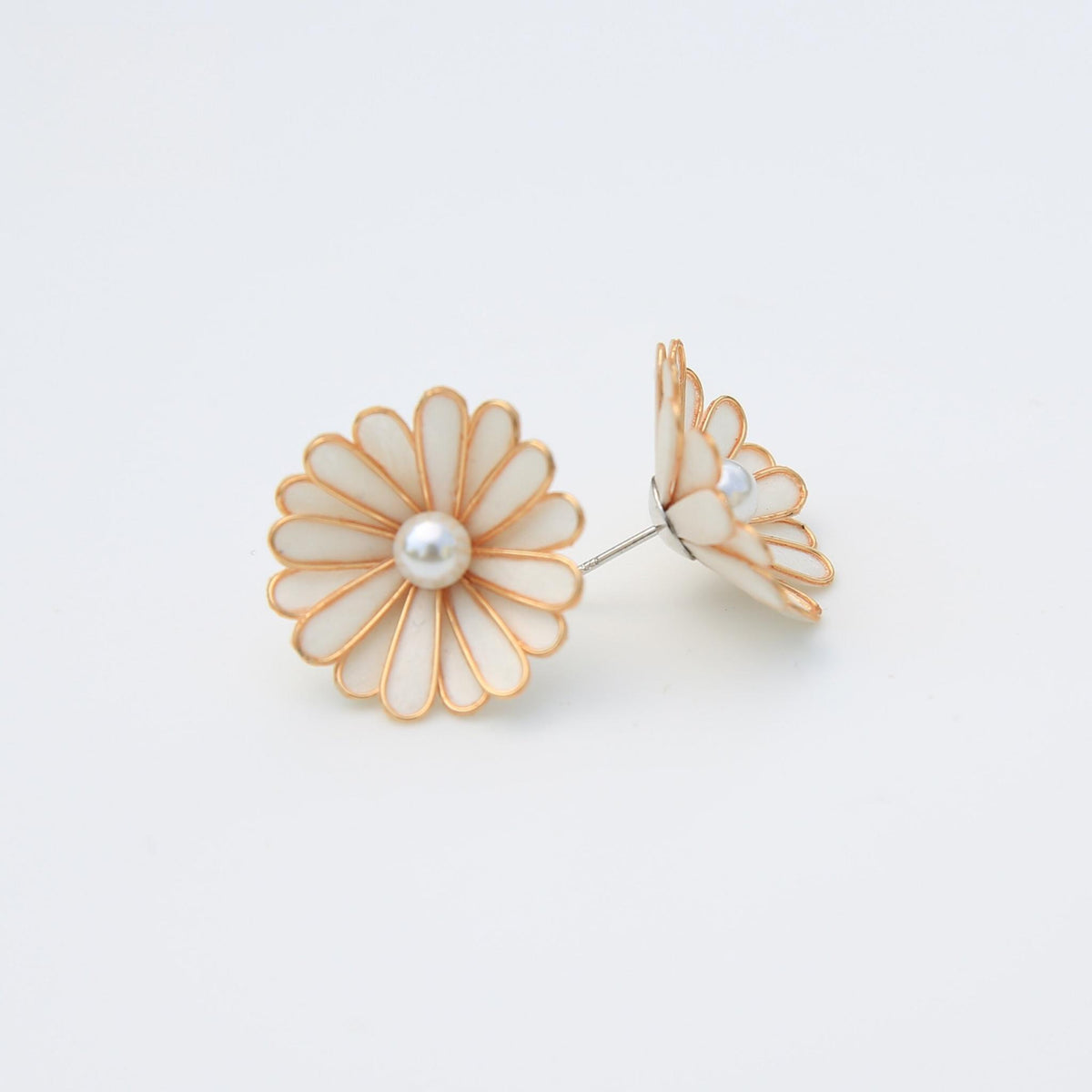 Daisy Earrings No.001