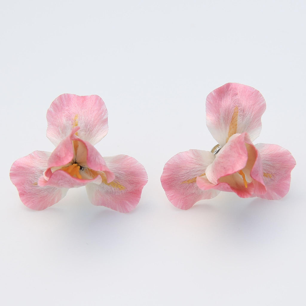 Iris Earrings No.001