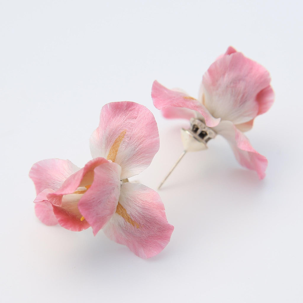 Iris Earrings No.001